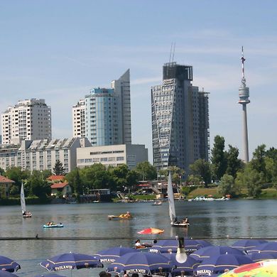 Garden Apartment Donau City Wien